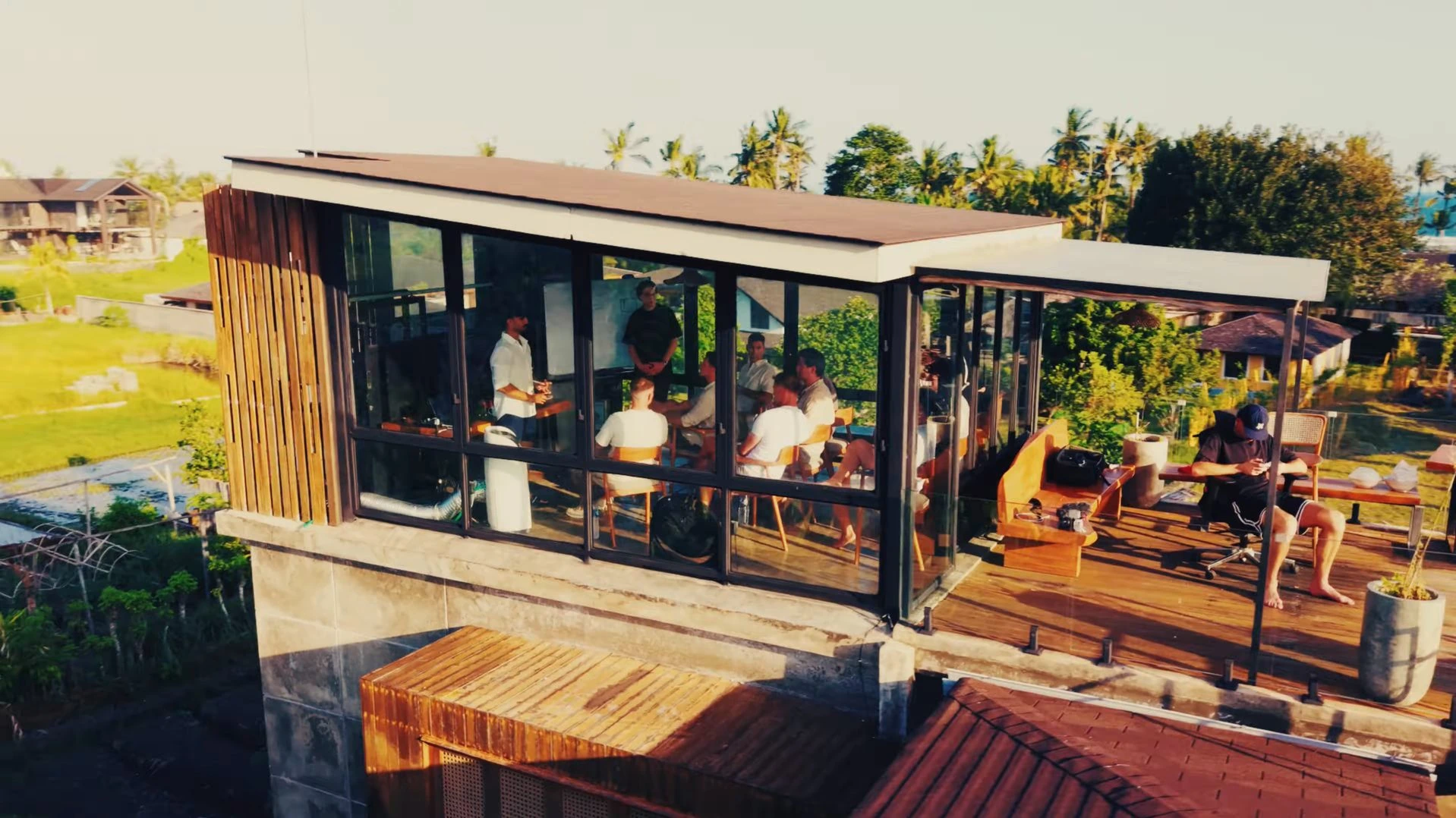 culture villa glassroom